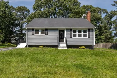 124 Dixon Rd