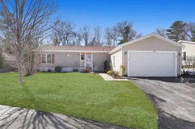 3 Leslie Court