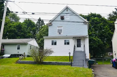 50-52 Balis St 1