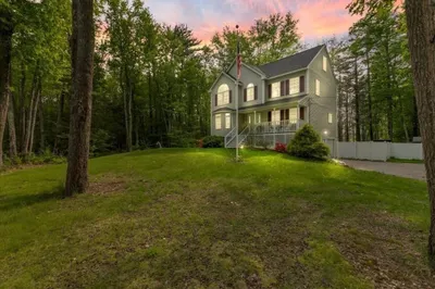 47 New Boston Rd 1