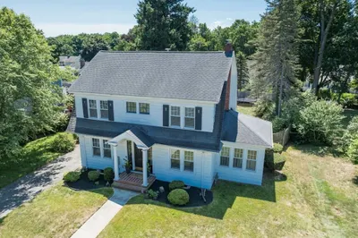 43 Greenacre Ave 1