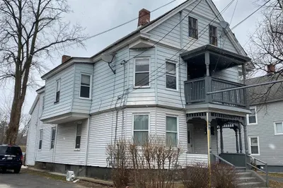 3 Belmont St