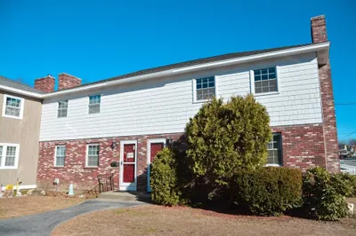 70 Cox St #7 1