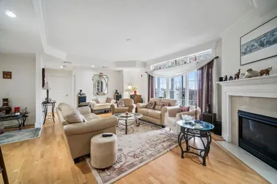 416 John Mahar Hwy #3402 1