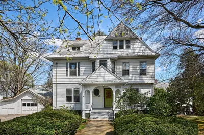 27 Crescent Street 1