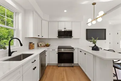 1 Madison St #1A 1