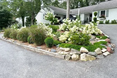 27 Kings Row Dr 1