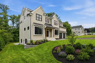 4 Eastern Ave 1