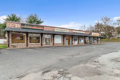280 Southampton Rd