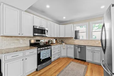 160 Washington St #1 1