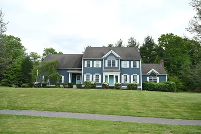 34 Highland Cir 1