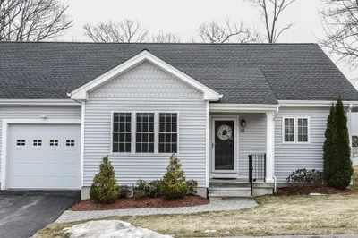 63 Cobblestone Lane #63 1