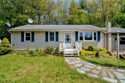 10 Snell St 1