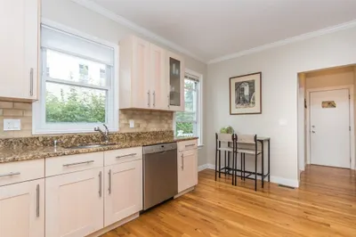 36 Washington Ave #1