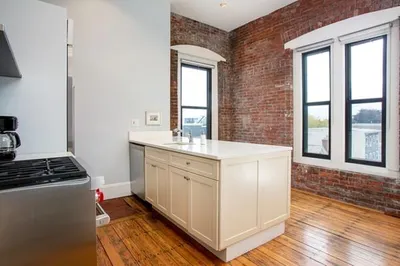 330 E Street #5 1