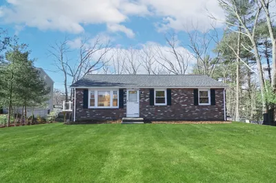 25 Indian Run Rd