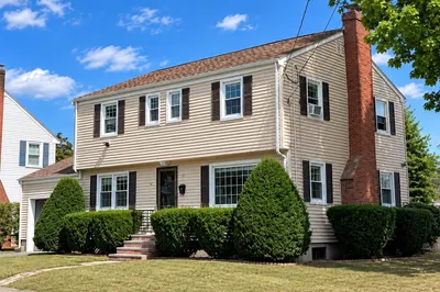 15 Puritan Rd 1
