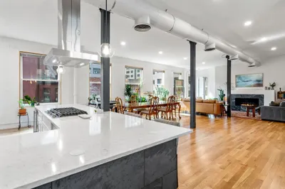 76 Batterymarch St #5