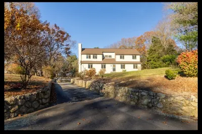 7 Howland Rd. 1