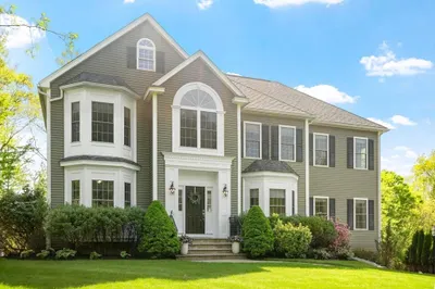 6 Cabot Court 1
