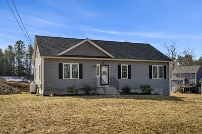 64 Town Farm Rd 1