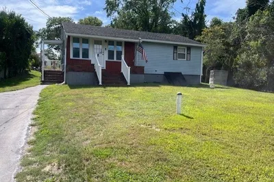 10 Halifax Rd 1
