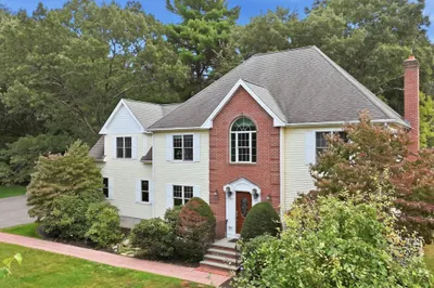 24 Goodnow Ln 1