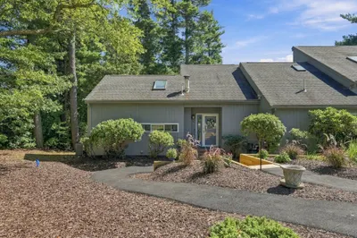 25 Trout Farm Ln #25 1