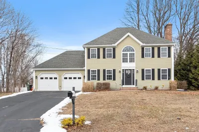 21 Keystone Dr 1