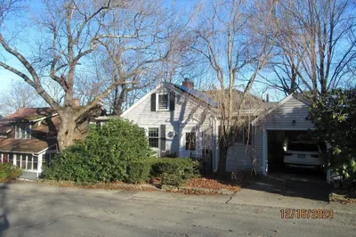 21 Hadwen Ln 1