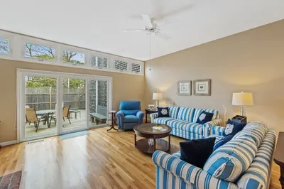 1 Belmont Rd #10