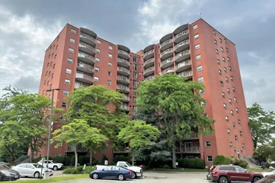 115 W Squantum St #706