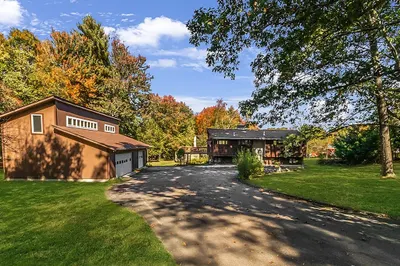 88 Brush Hill Rd 1