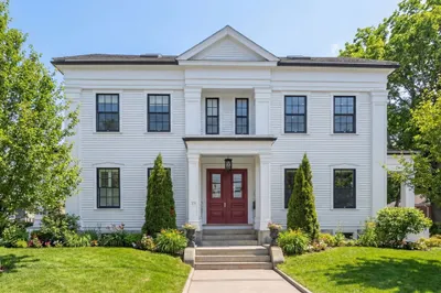 23 Chickatawbut St #2 1