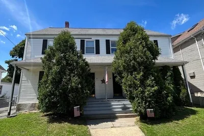 38 Everett St #2
