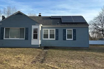 32 Farnsworth Ter