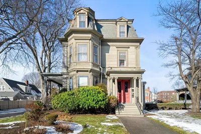 51 Baltimore St #3