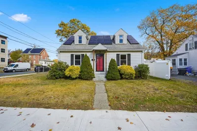 803 Armory St 1
