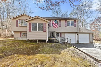4 Sanford St 1