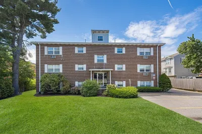 31 Pond St #2