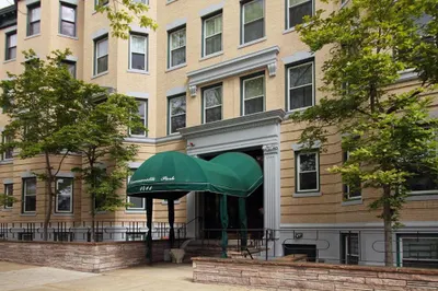 1411 Commonwealth Ave #401