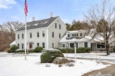 440 Conant Rd 1