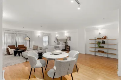 42 Chauncy Street #4C 1