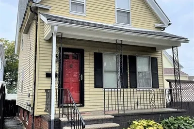 54 Staples Ave