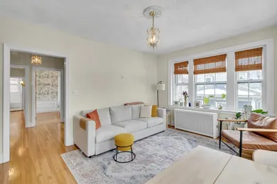 41 Bowdoin St #33
