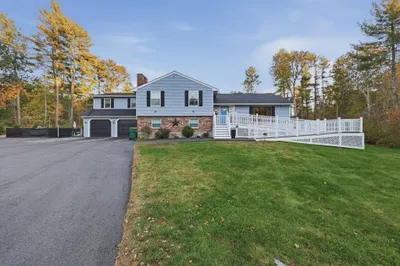 89 Kennedy Circle 1