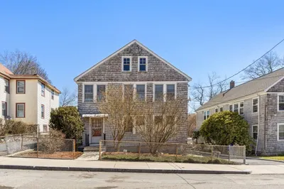 98 Clare Ave 1