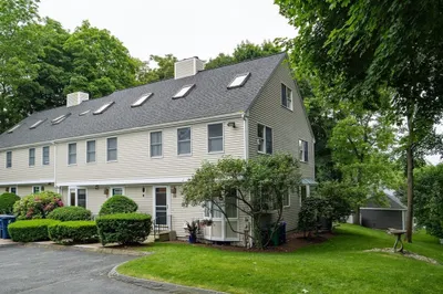29 Lucille Pl #29 1