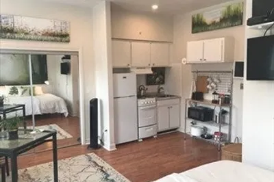 107 Chandler St #3F 1