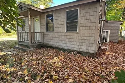 358 Treble Cove Rd 1